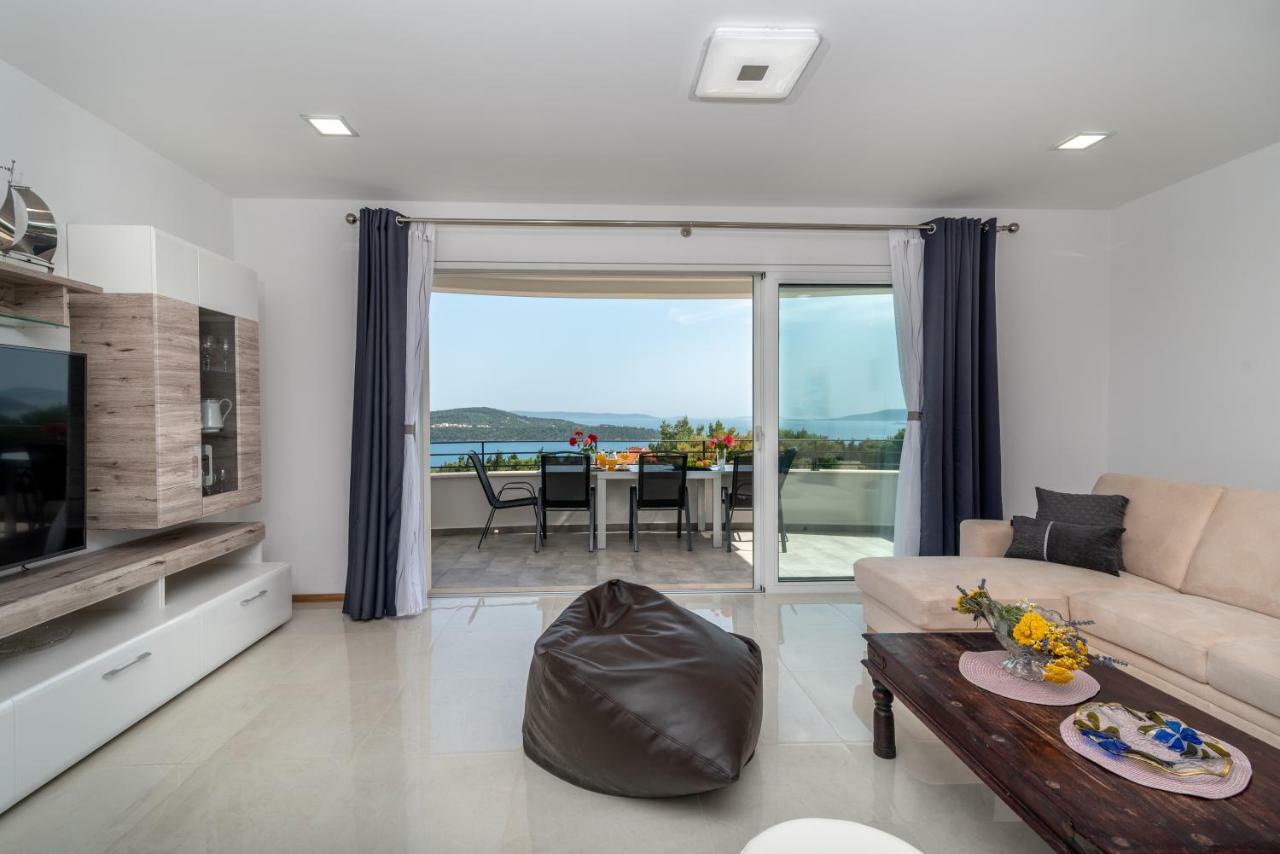 Villa Confido Luxury Apartment 01 Доньї-Сегет Екстер'єр фото